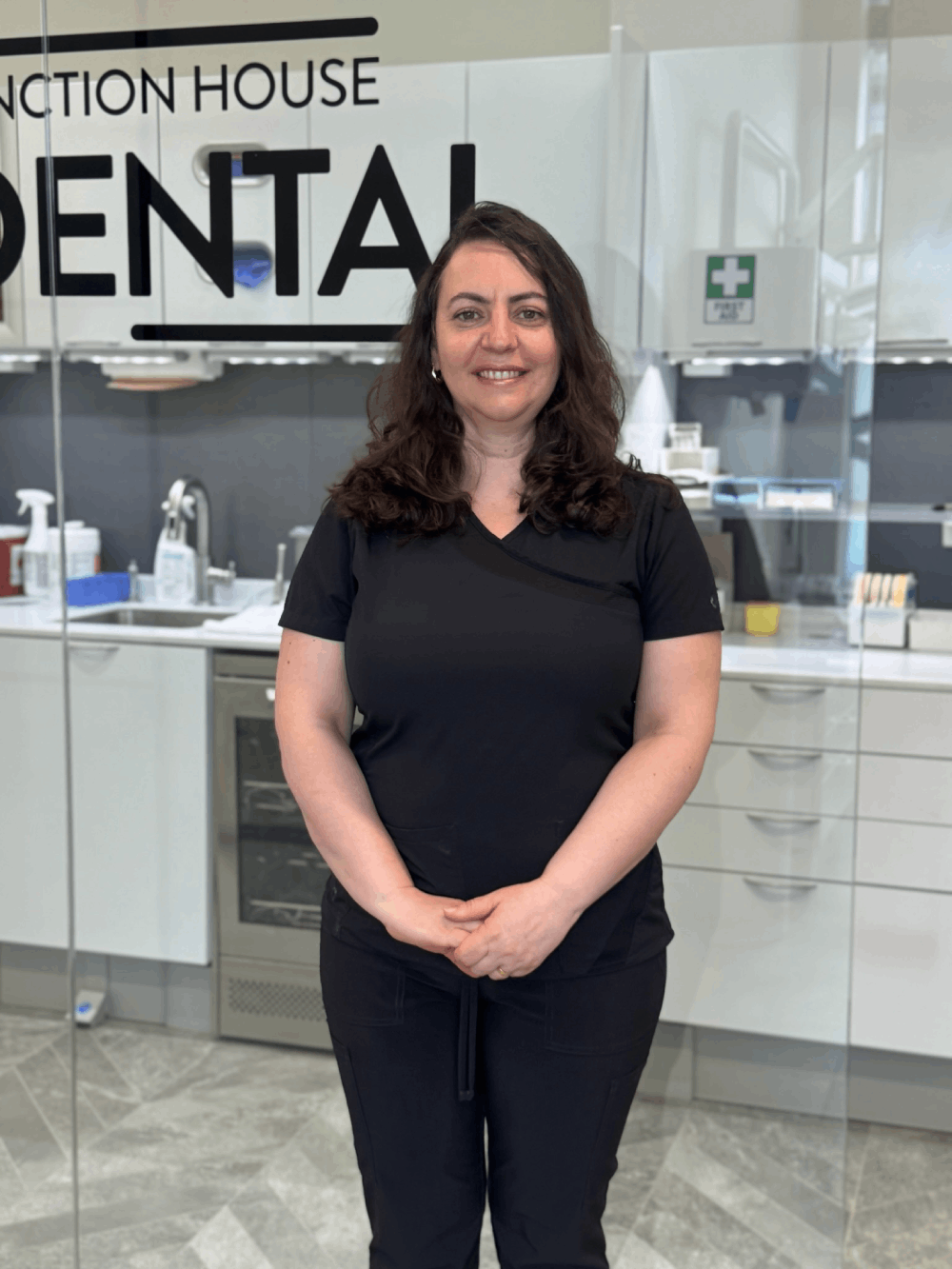 Irida - Dental Assistant