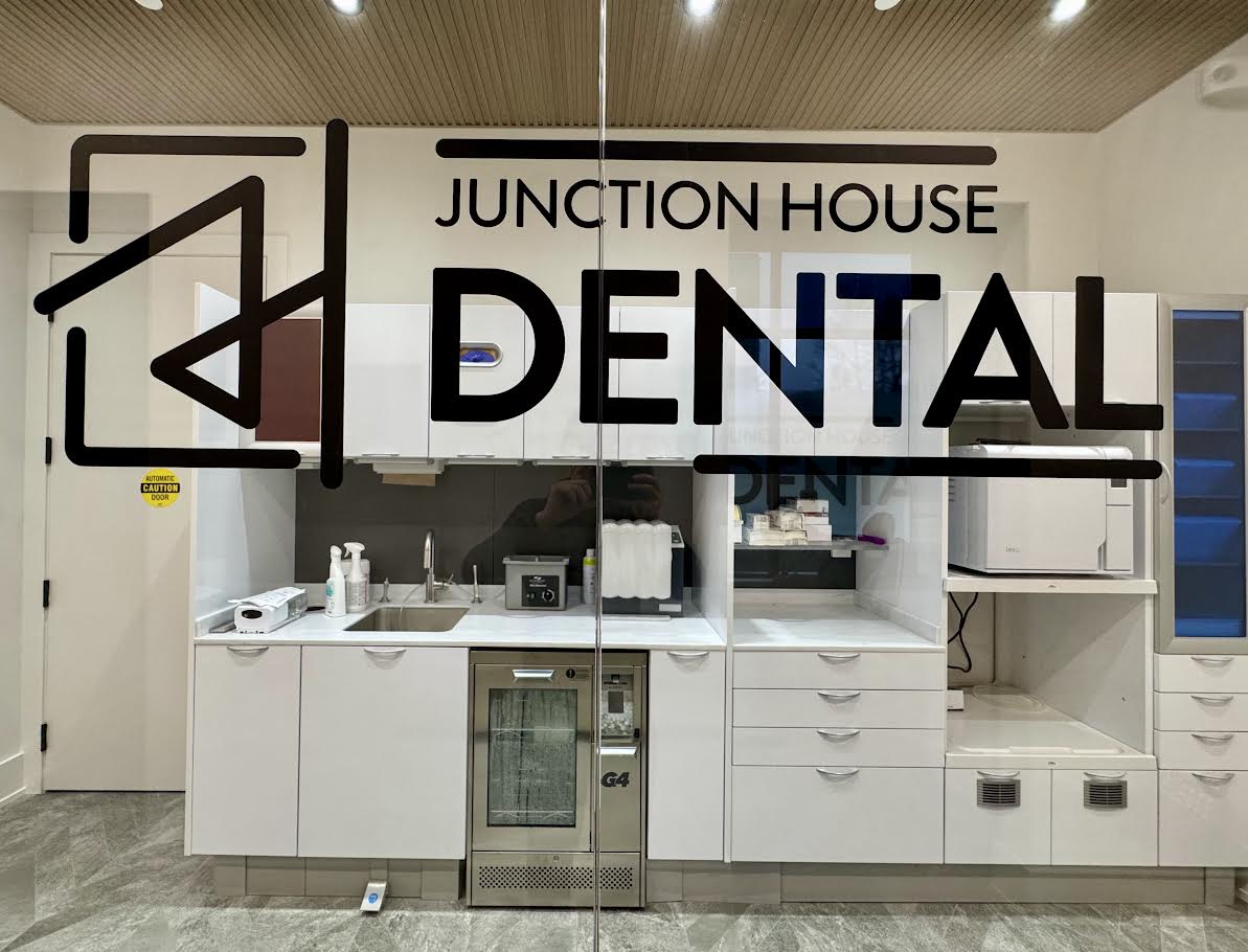 Welcome, New Patients: What to Expect at Your Dentist in Toronto